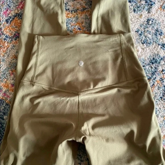 Lululemon Unlimit high rise leggings 25” bronze green side 4 nulu - Picture 3 of 5